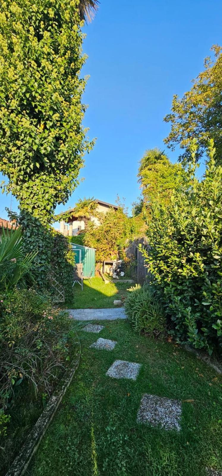 La Casetta Di Anna Laveno Exterior foto